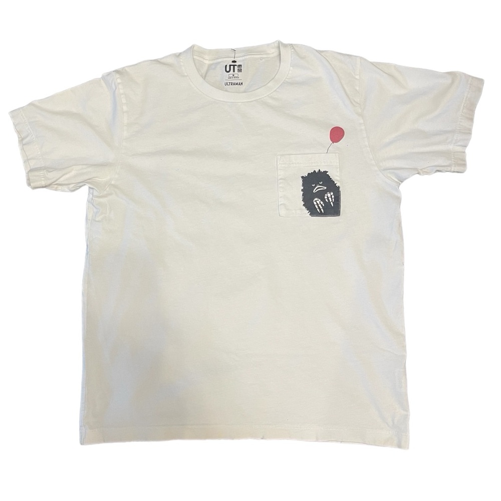 Ultraman Rare T-shirt design with little pocket monster anime size medium